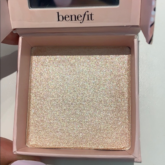 New Benefit ‘Cookie’ highlighter - Picture 3 of 3
